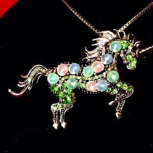 📿👠Betsey Johnson NWT Unicorn multi colored